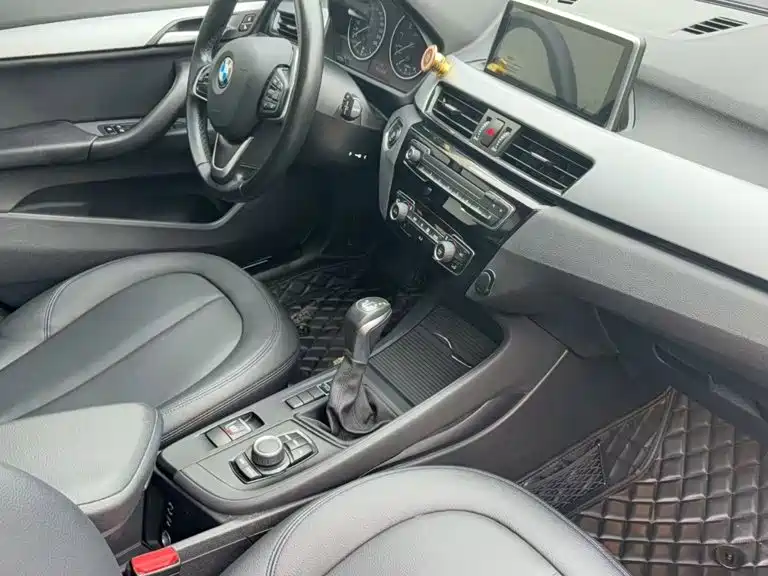 BMW X1 — миниатюра 5