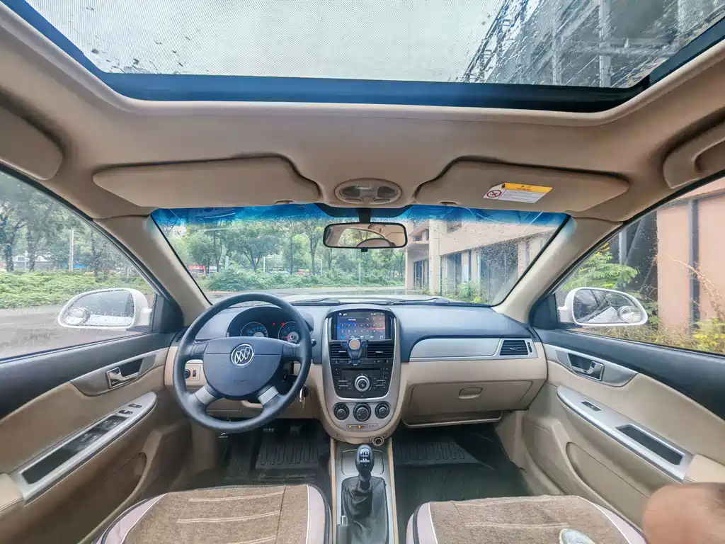 Buick Excelle — миниатюра 5