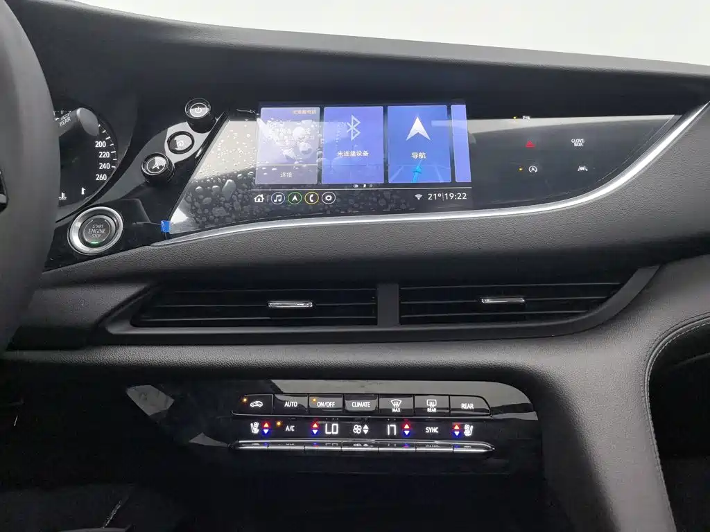 Buick Enclave — миниатюра 12