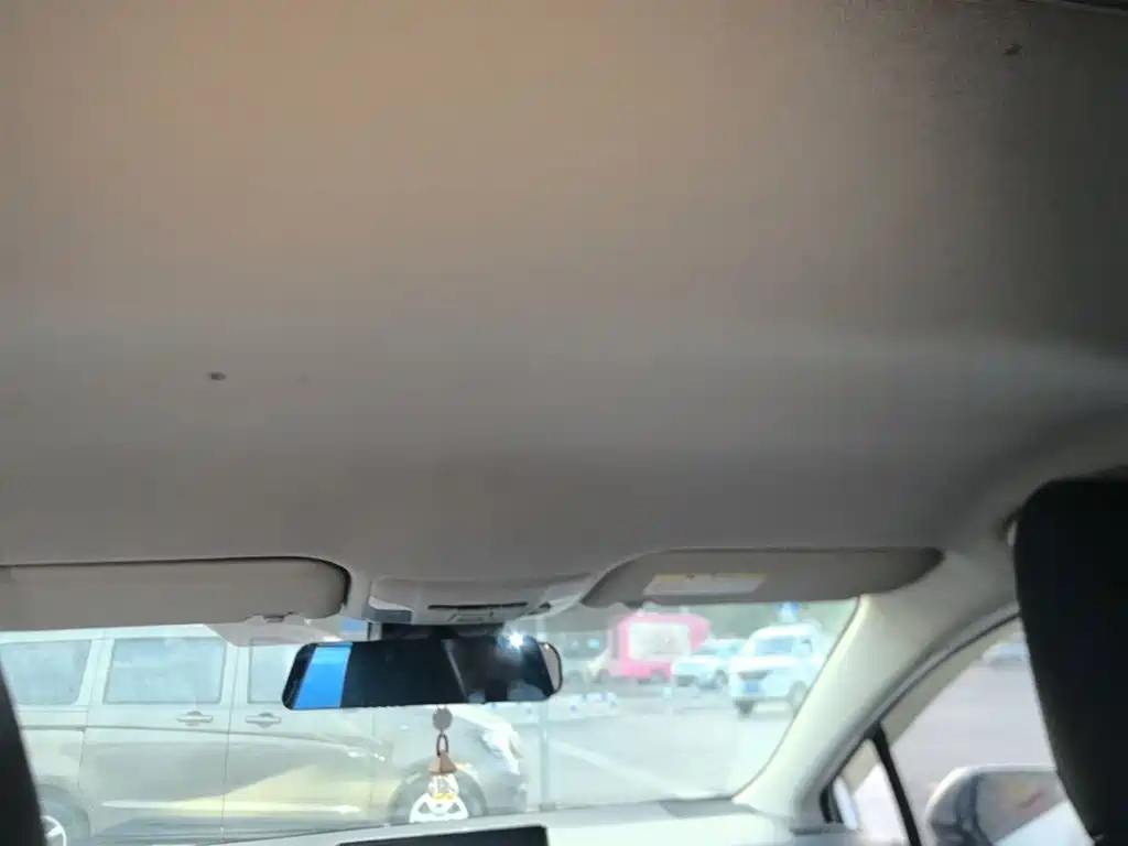 Toyota Corolla — миниатюра 18