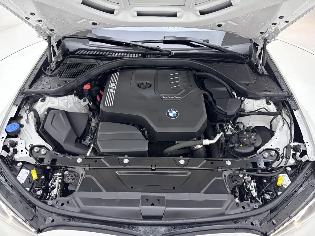 BMW 3 Series — миниатюра 19