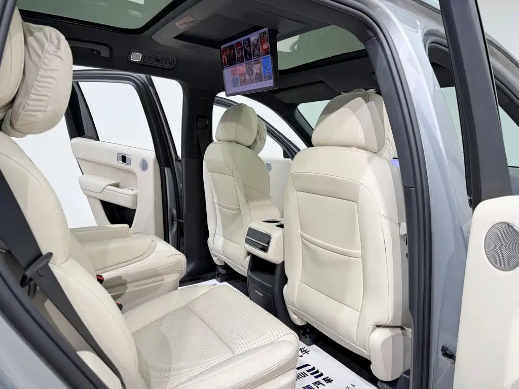 Li Auto Li L8 — миниатюра 12