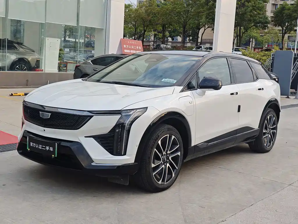 Cadillac IQ