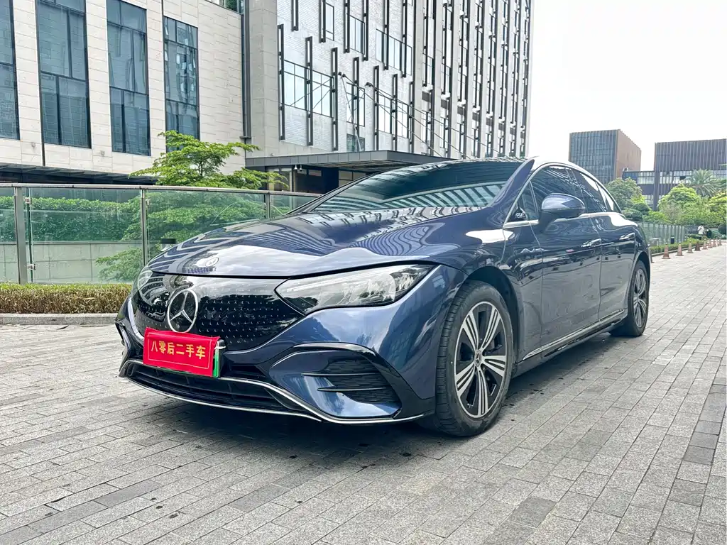 Mercedes-Benz EQE 2024