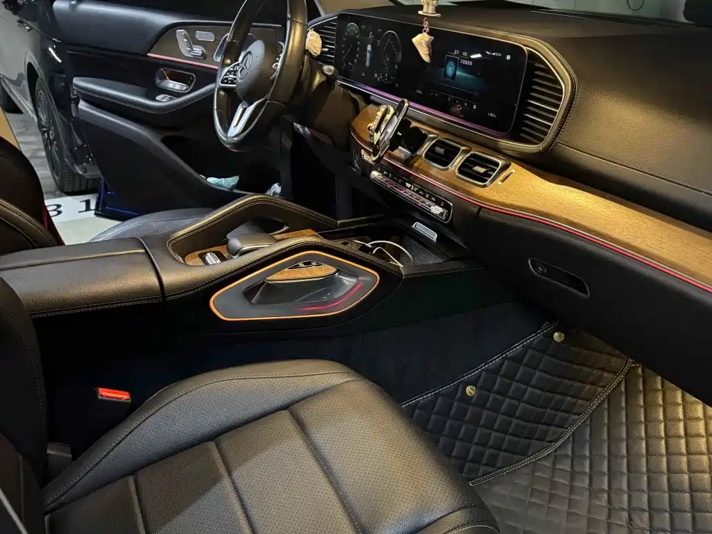 Mercedes-Benz GLE (Import) — миниатюра 5