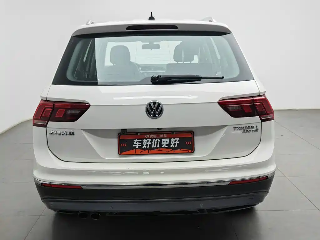 Volkswagen Tiguan L L 2017 330TSI AT Comfort