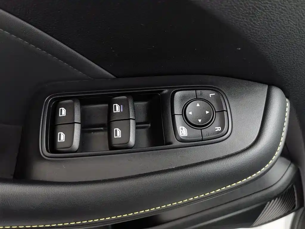 Roewe i5 2021 1.5L MT