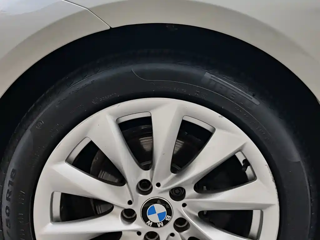 BMW 3 Series GT — миниатюра 15