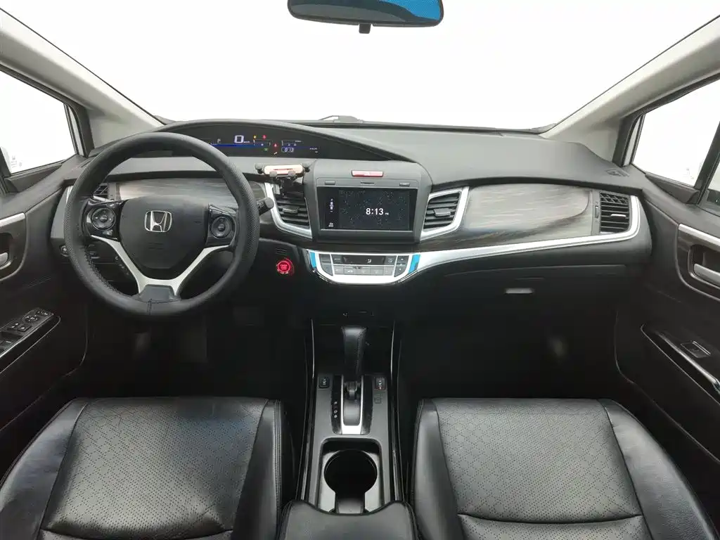 Honda Jade 2017 210TURBO CVT Luxury 5 мест