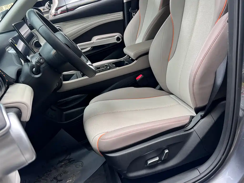 BYD Yuan Plus — миниатюра 10