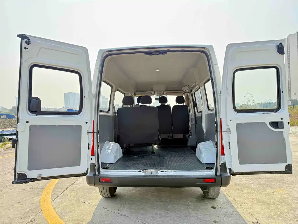 SAIC MAXUS XINTU V80