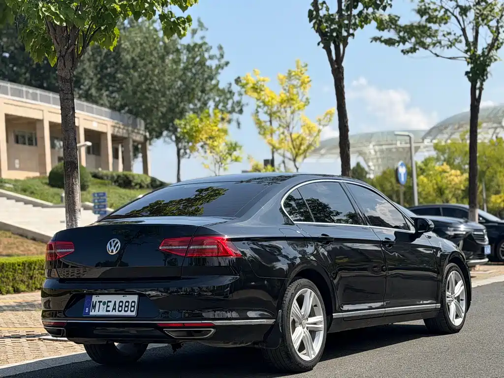 Volkswagen Magotan — миниатюра 6
