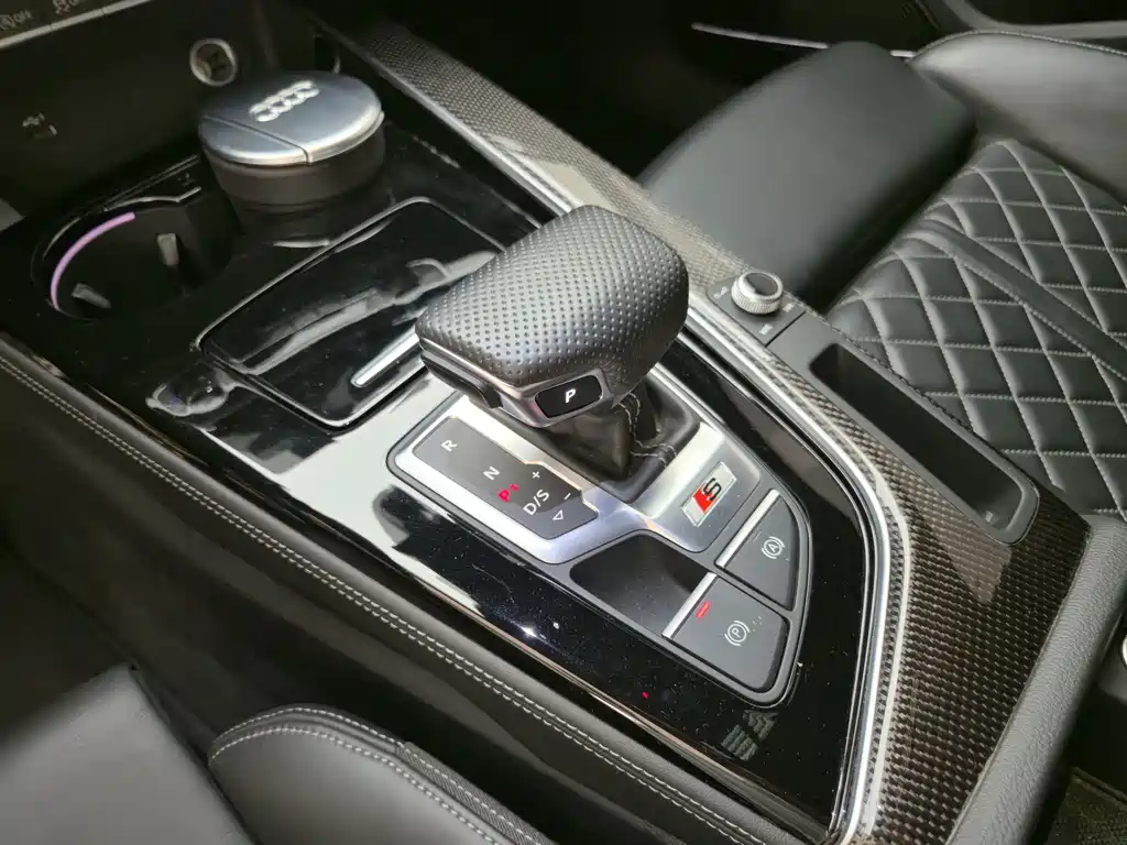 Audi S4 — миниатюра 14