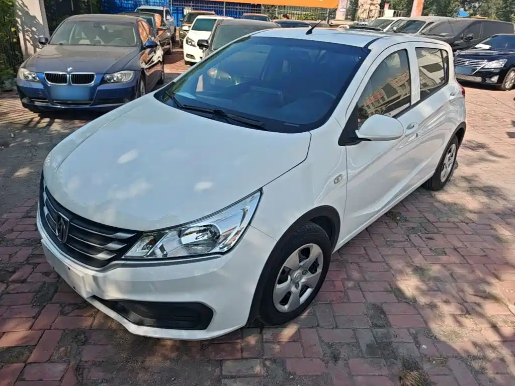 Baojun 310 — миниатюра 2