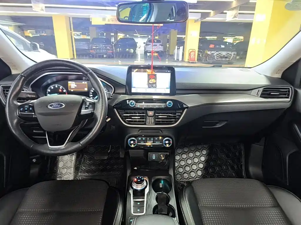 Ford Focus — миниатюра 10