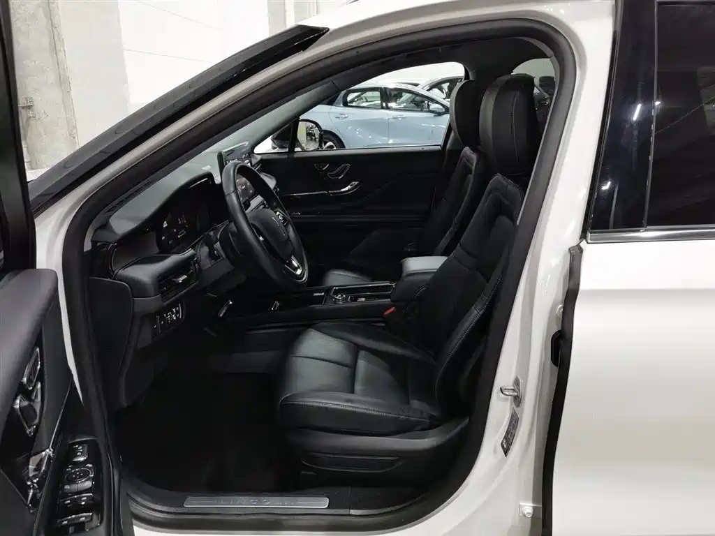 Lincoln Corsair 2022 2.0T Premium