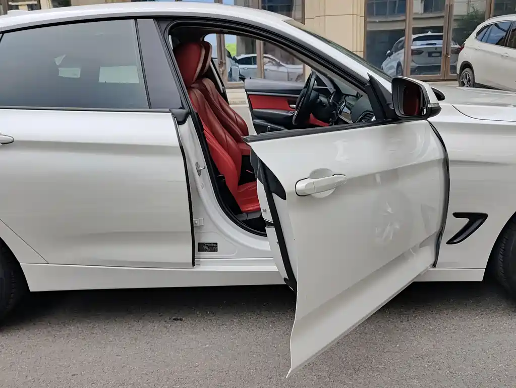 BMW 3 Series GT — миниатюра 17