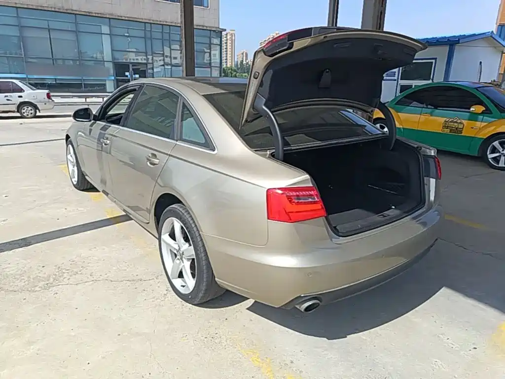 Audi A6L — миниатюра 5