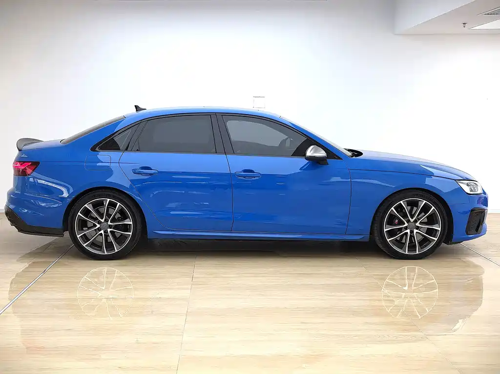Audi S4 — миниатюра 3