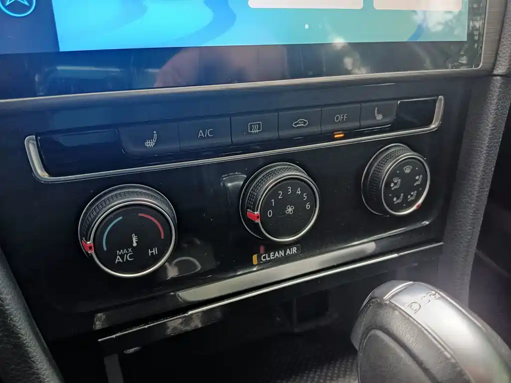 Volkswagen Golf — миниатюра 8
