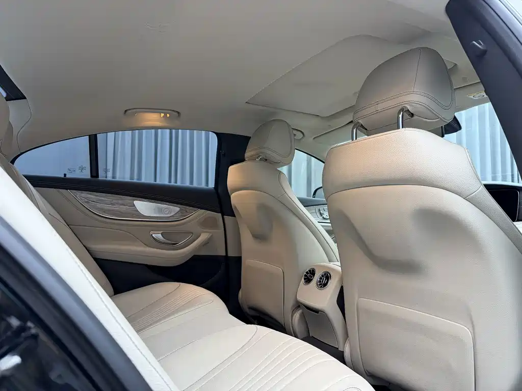 Mercedes-Benz CLS — миниатюра 14