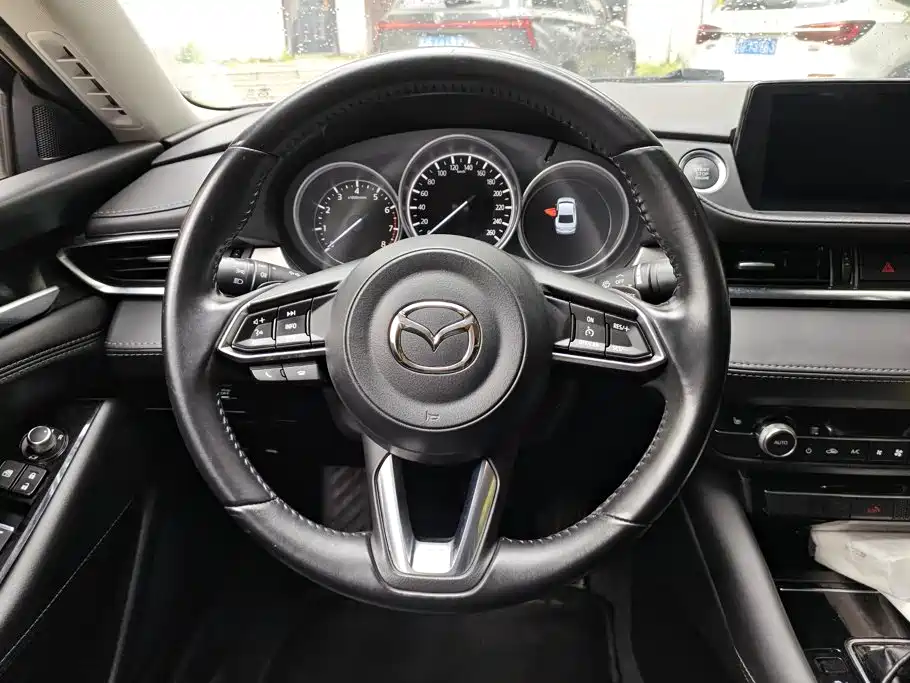 Mazda Atenza — миниатюра 15