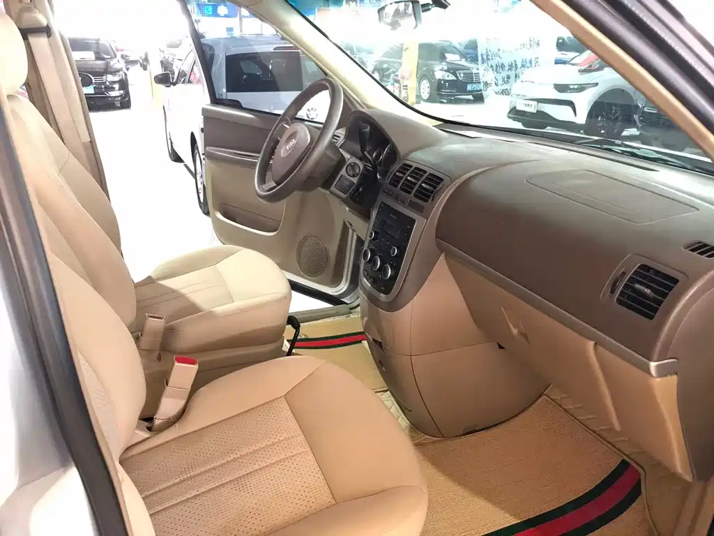 Buick GL8 — миниатюра 4