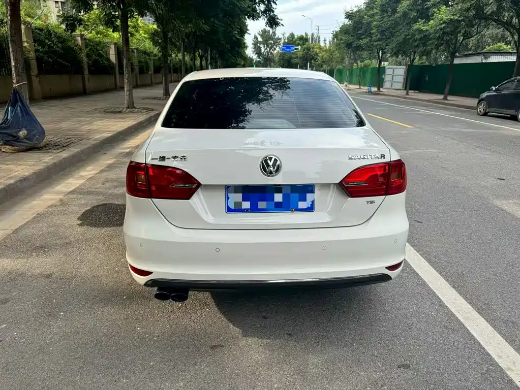 Volkswagen Sagitar — миниатюра 5