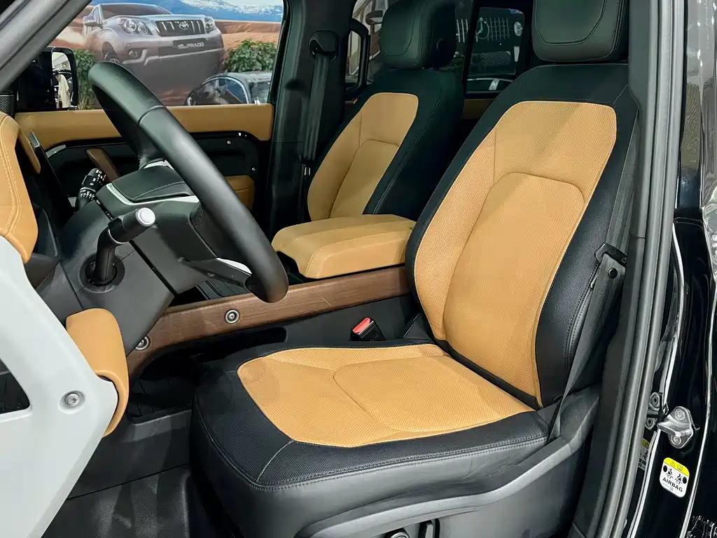 Land Rover Defender — миниатюра 6