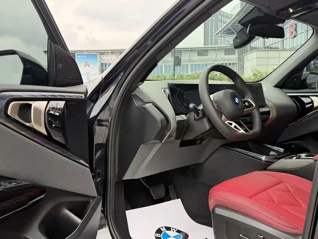 BMW X3 — миниатюра 9