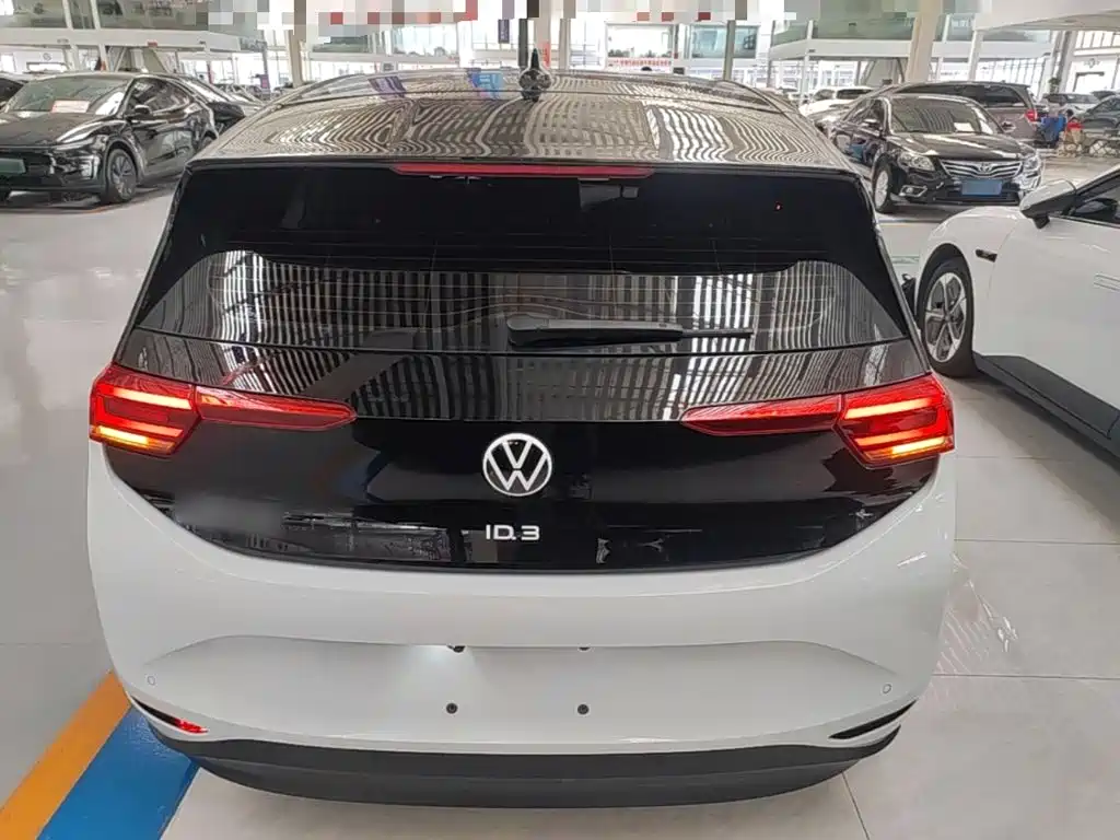 Volkswagen ID.3 — миниатюра 6