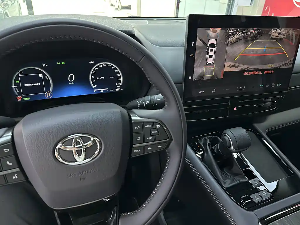 Toyota Sienna — миниатюра 13