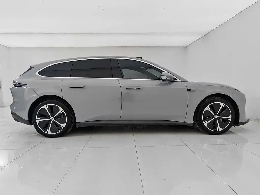 NIO ET5T 2024 75kWh Touring