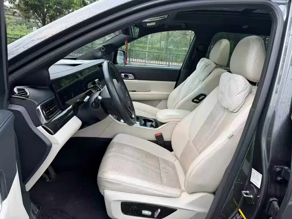 Li Auto Li ONE — миниатюра 6