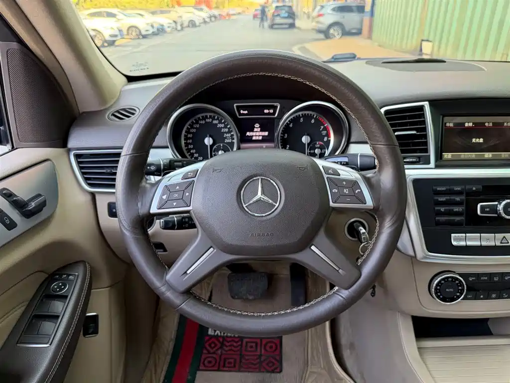 Mercedes-Benz M 2014 ML 320 4MATIC