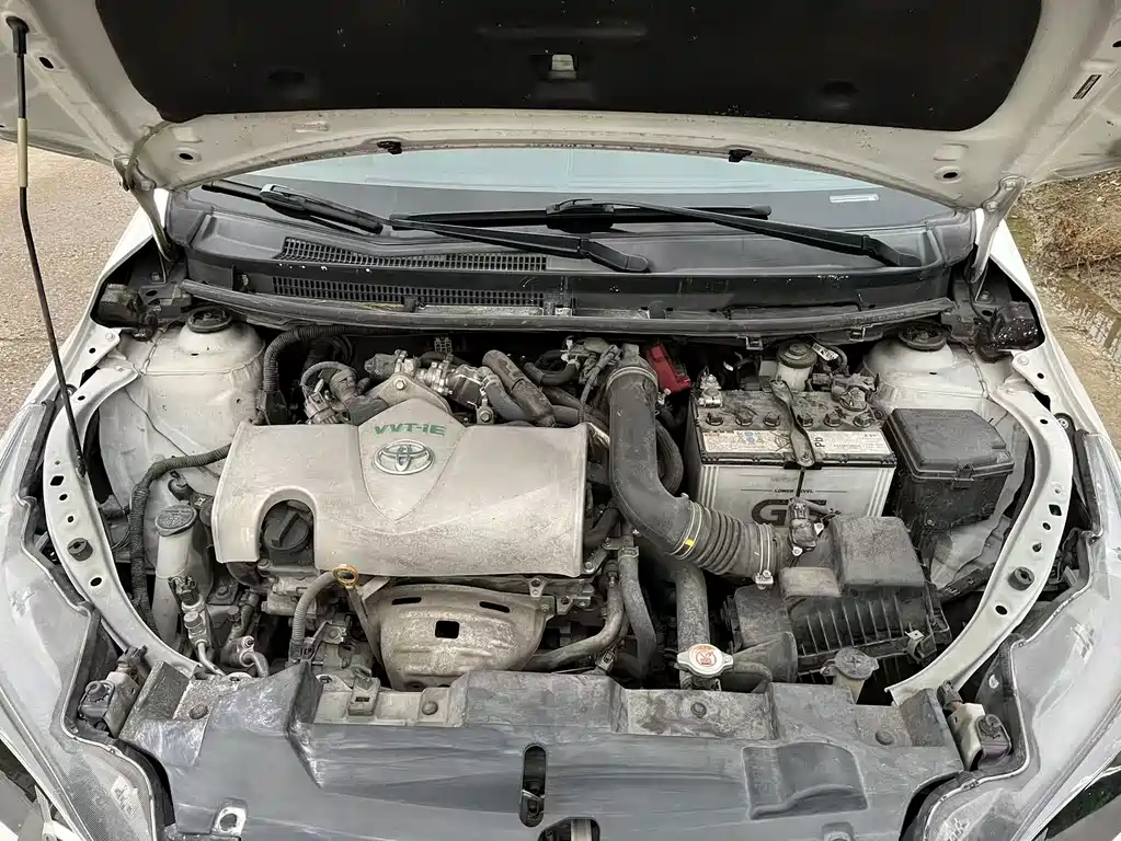 Toyota Yaris L — миниатюра 15