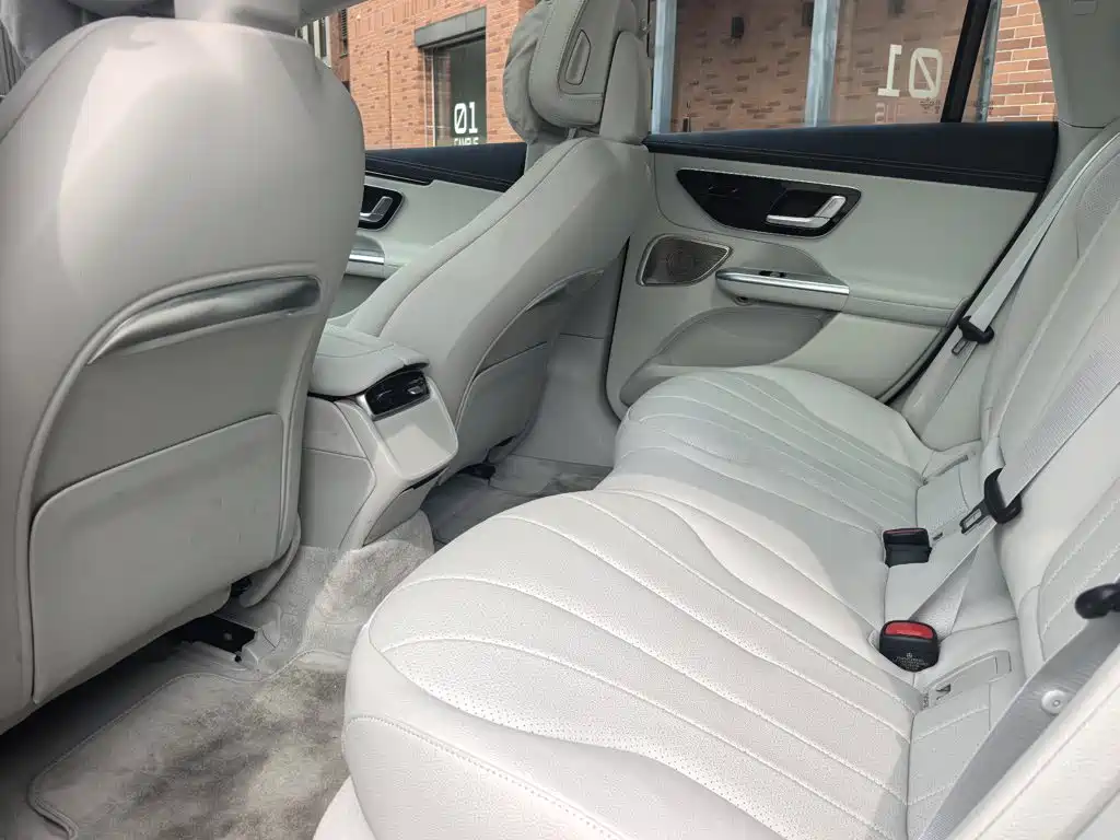 Mercedes-Benz EQE — миниатюра 8