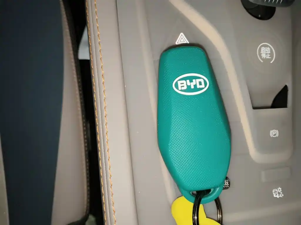 BYD Yuan Plus — миниатюра 9