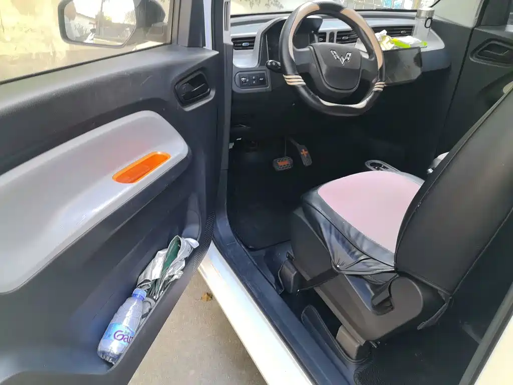 Wuling MINIEV — миниатюра 12
