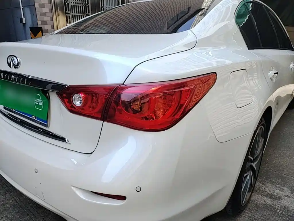 Infiniti Q50L — миниатюра 8