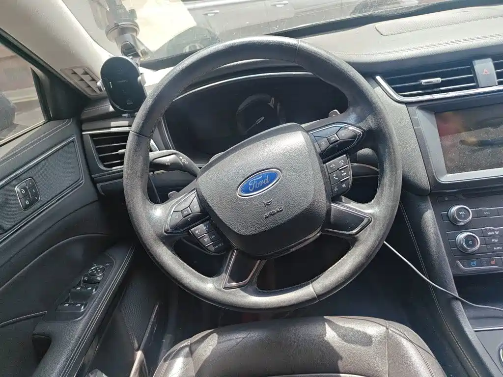 Ford Taurus 2015 EcoBoost 245 Fashion