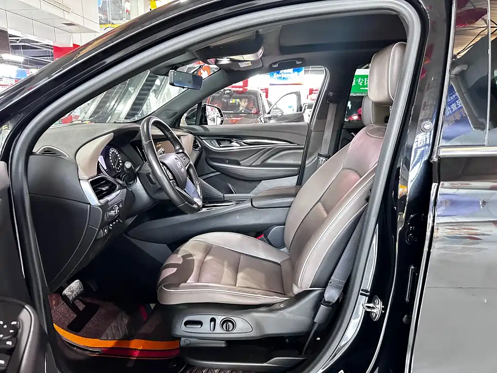 Buick Enclave 2020 28T Flagship