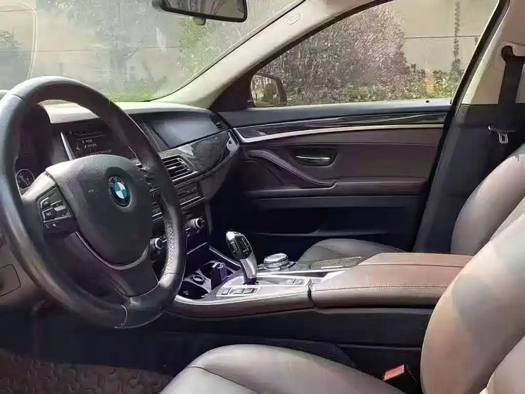 BMW 5 Series 5 2013 525Li Luxury