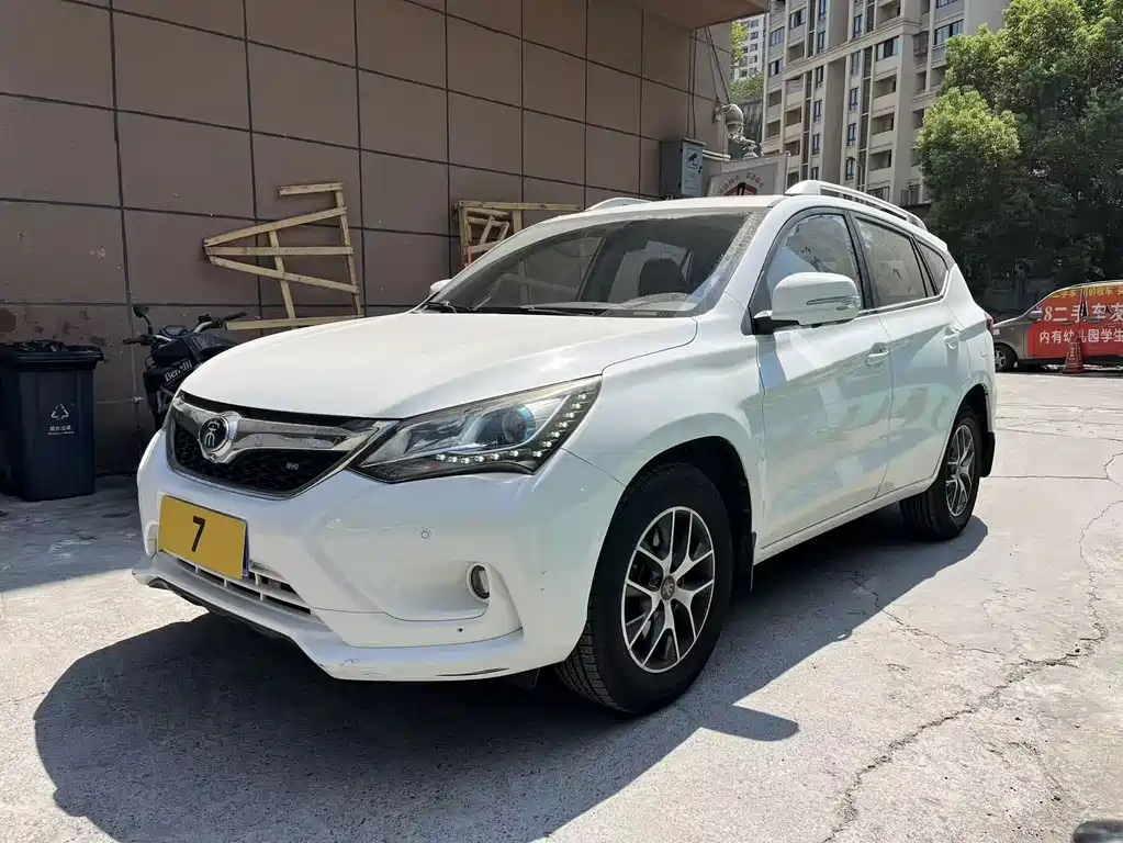 BYD Song