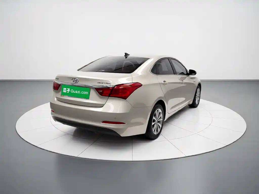 Hyundai Mistra — миниатюра 6