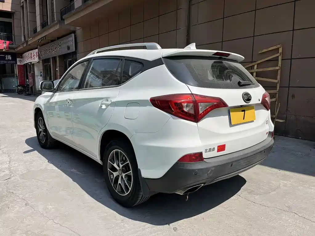 BYD Song — миниатюра 6