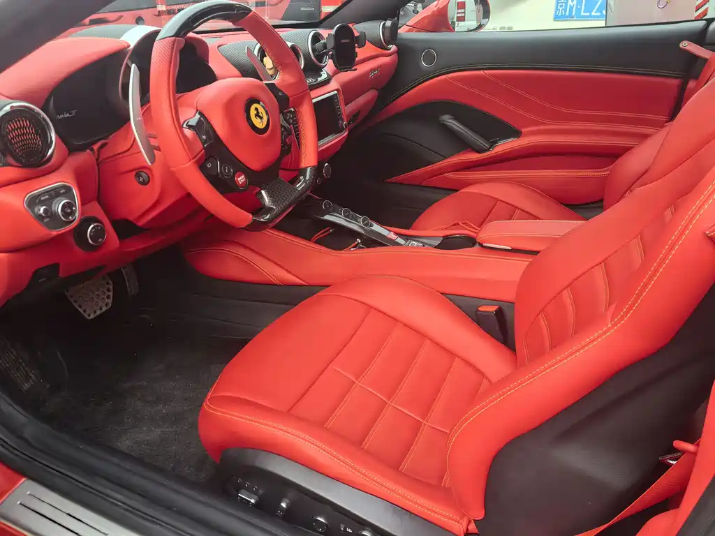 Ferrari California T 2015 3.9T