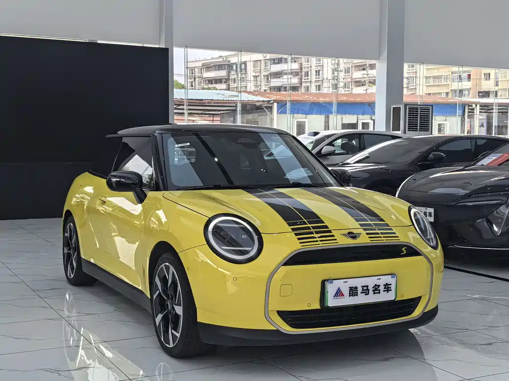 Mini COOPER 2024 452km COOPER SE