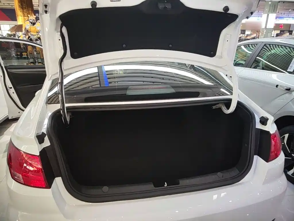 Geely New Energy — миниатюра 19