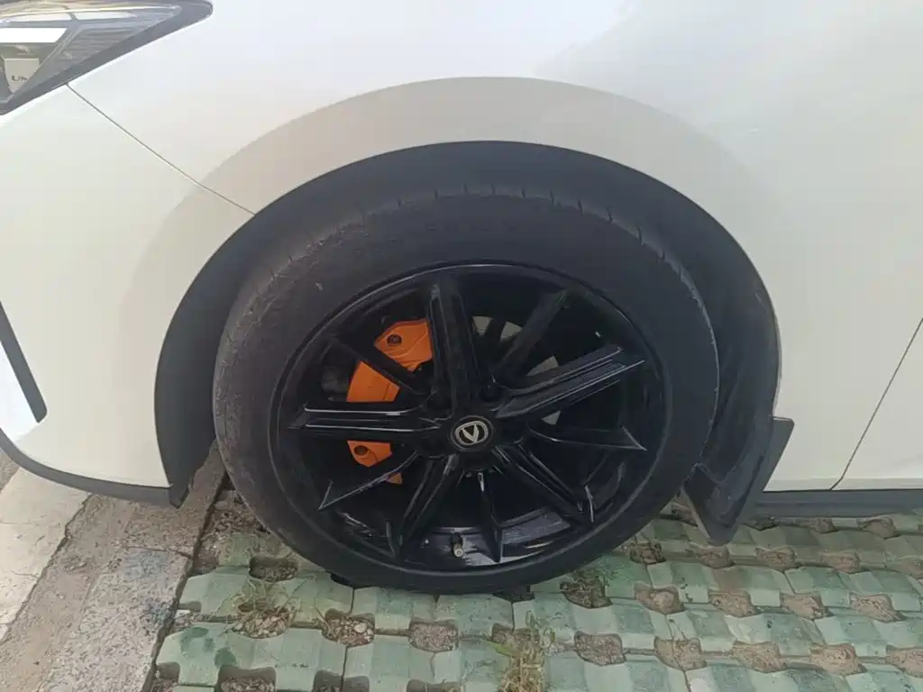 Changan UNI-V — миниатюра 23